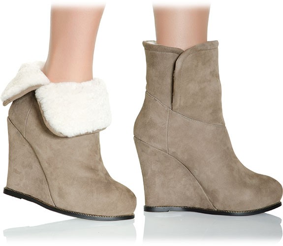 Keilstiefelette mit Fell von RosaRot