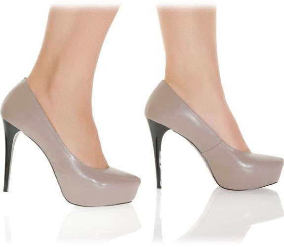 Traumhafte Leder Pumps von RosaRot