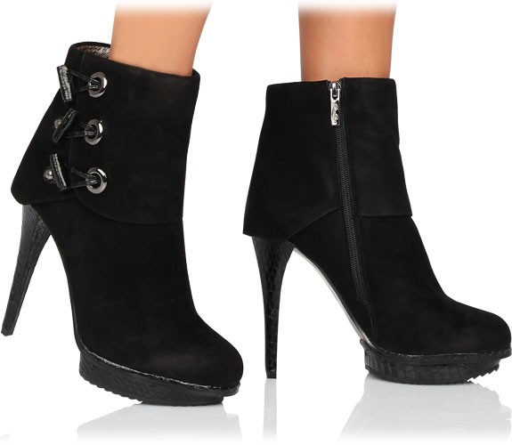 RosaRot Stiefelette aus Ziegenvelours und Schlagenleder