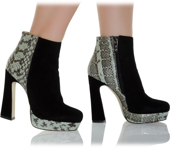 Wunderschöne Veloursstiefelette von RosaRot