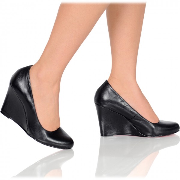 Wunderschöne Keilpumps aus Leder