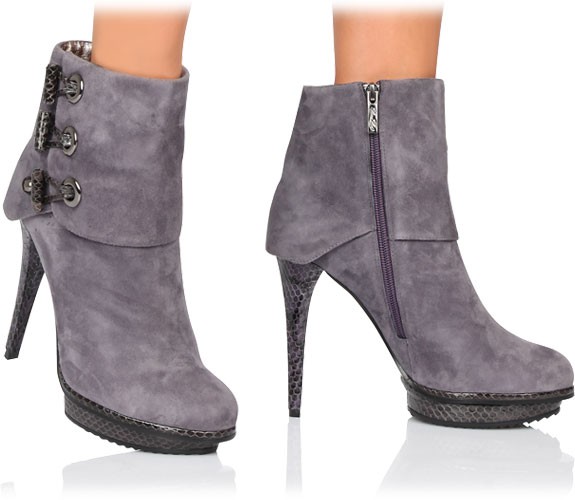 RosaRot Stiefelette aus Ziegenvelours und Schlagenleder