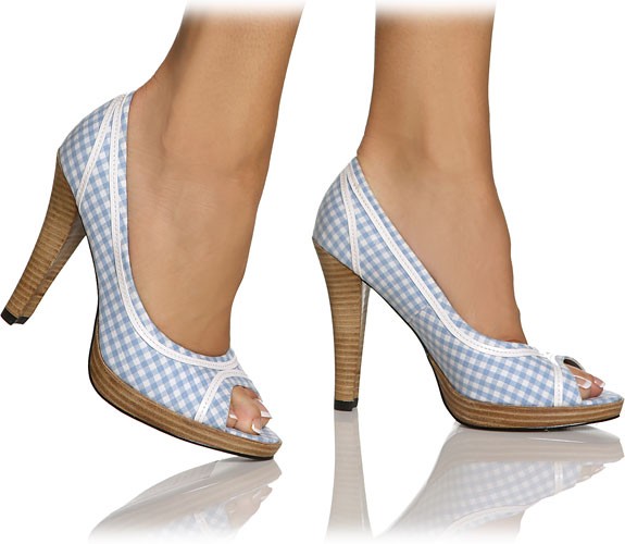 Modische Sommer Sandale mit Mini Plateau