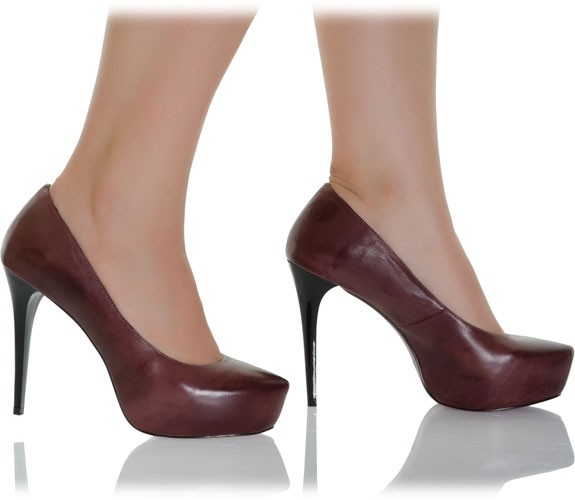 RosaRot Pumps aus hochwertigem Leder