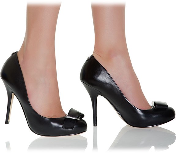 Süsse Pumps mit Zierschnalle von GUESS