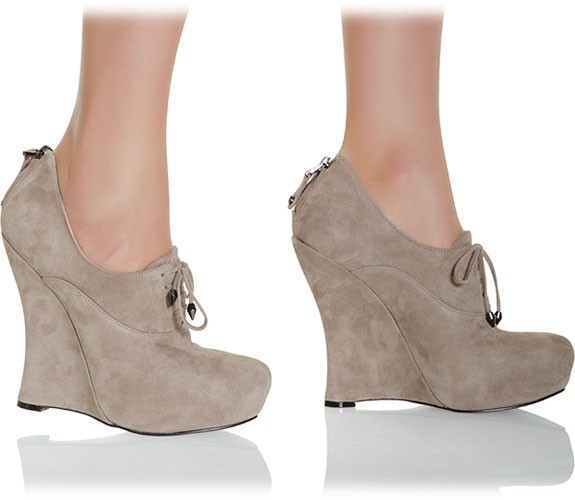 Elegante Keilstiefelette von GUESS